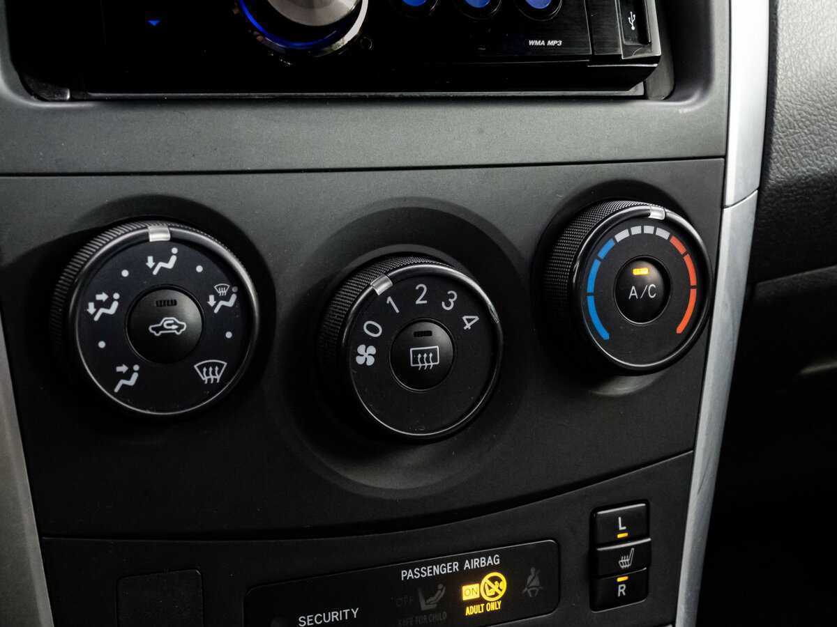 Купить Toyota Corolla с пробегом. Фото: #9