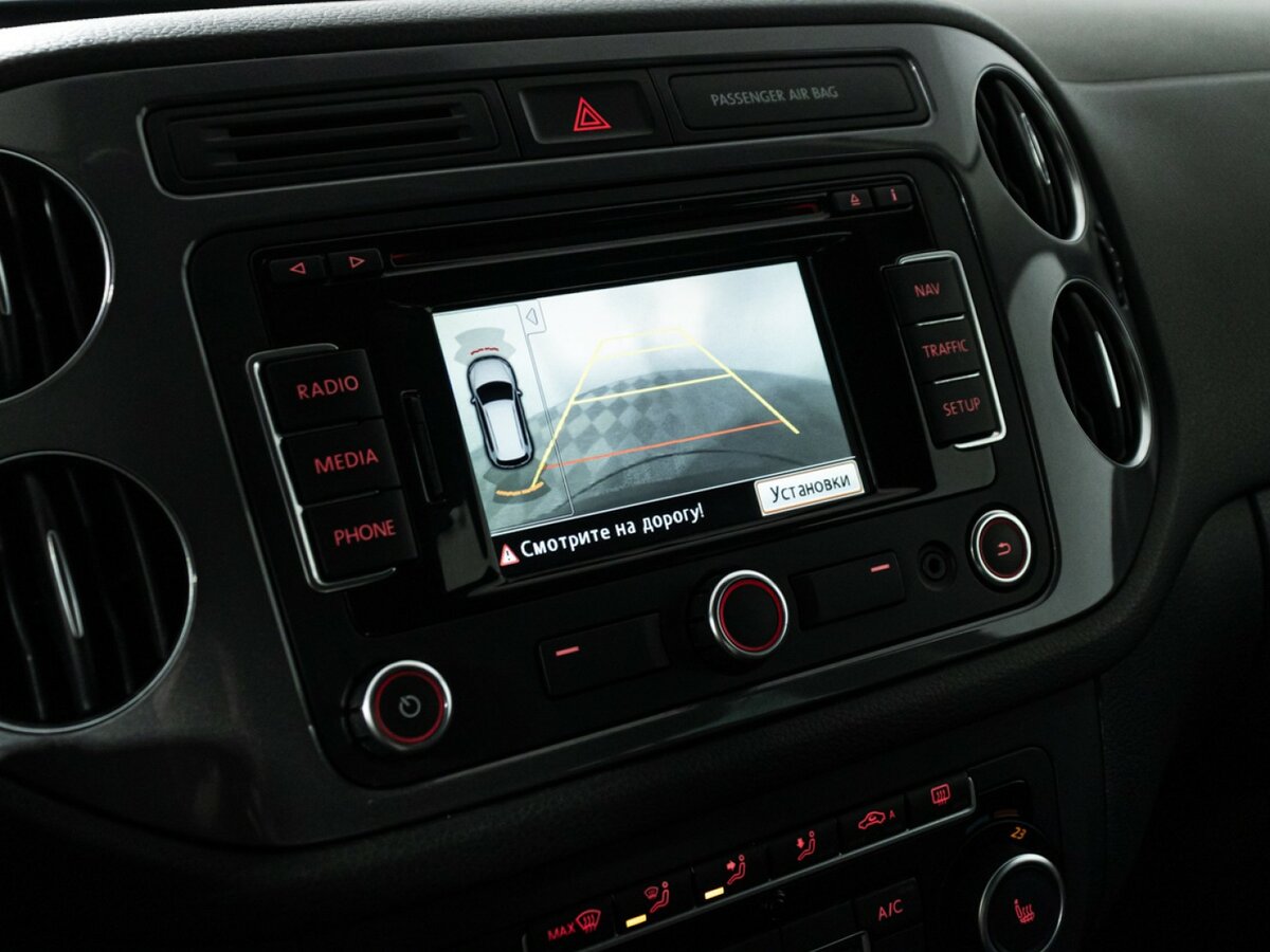 Купить Volkswagen Tiguan с пробегом. Фото: #13