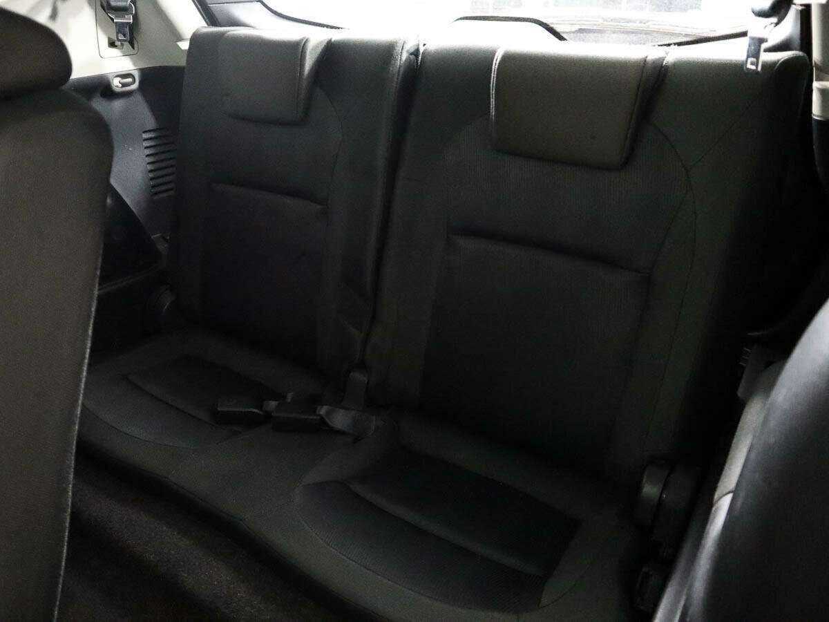 Купить Nissan Qashqai+2 с пробегом. Фото: #9