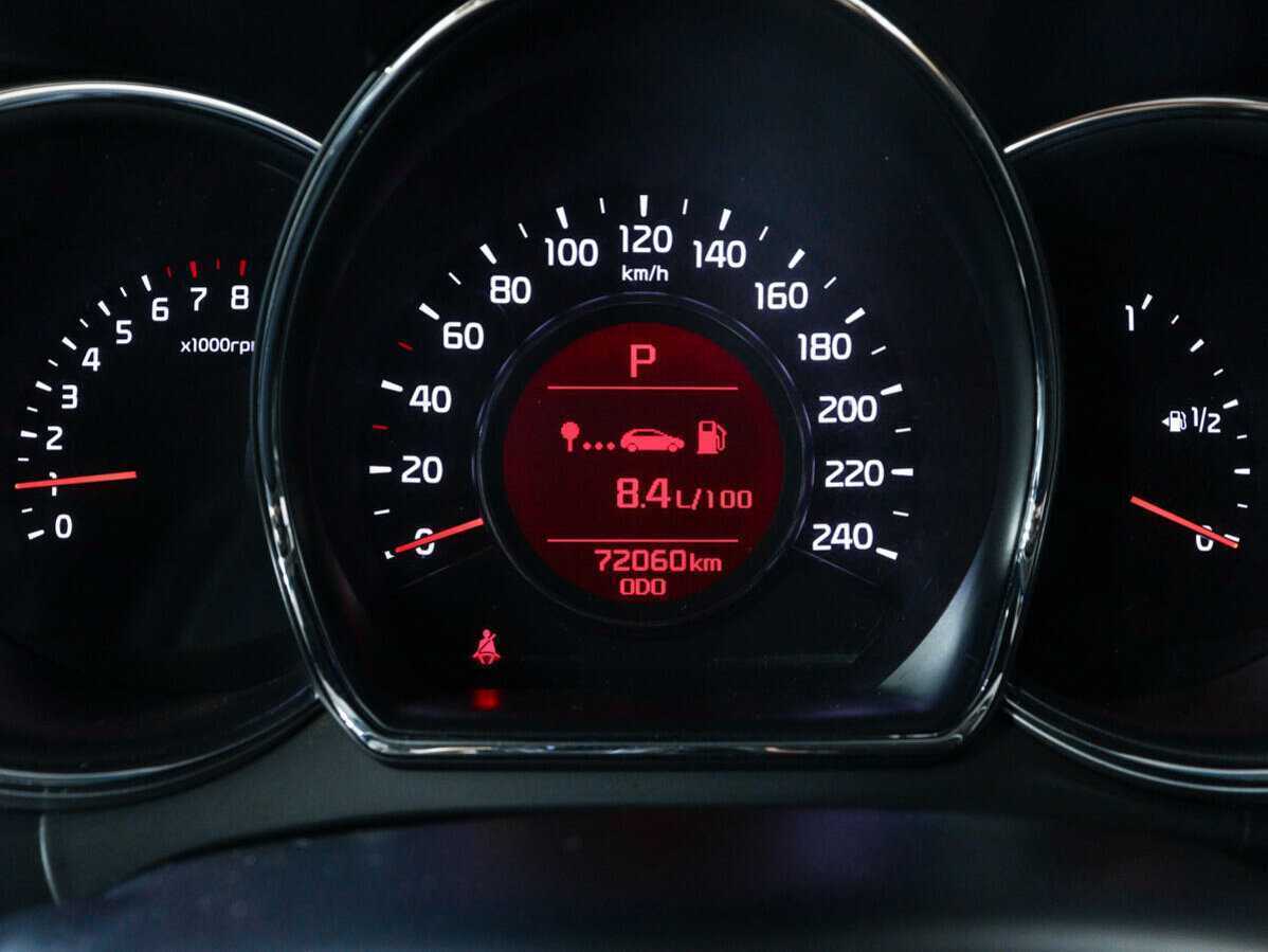 Купить Kia Ceed с пробегом. Фото: #10