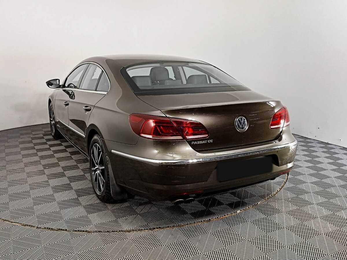 Купить Volkswagen Passat CC с пробегом. Фото: #5