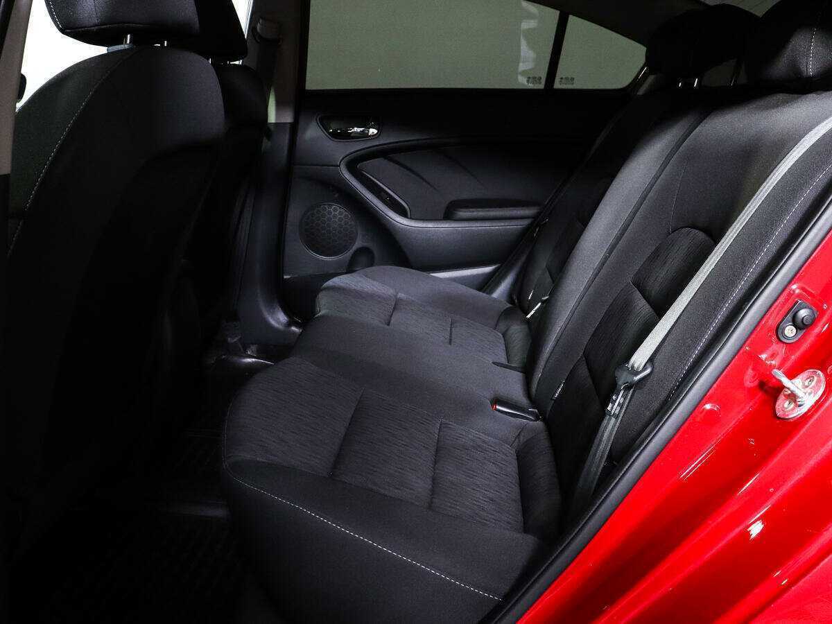 Купить Kia Cerato с пробегом. Фото: #9