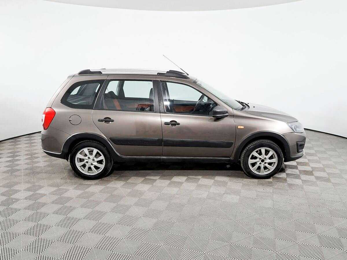 Купить Lada (ВАЗ) Kalina с пробегом. Фото: #3