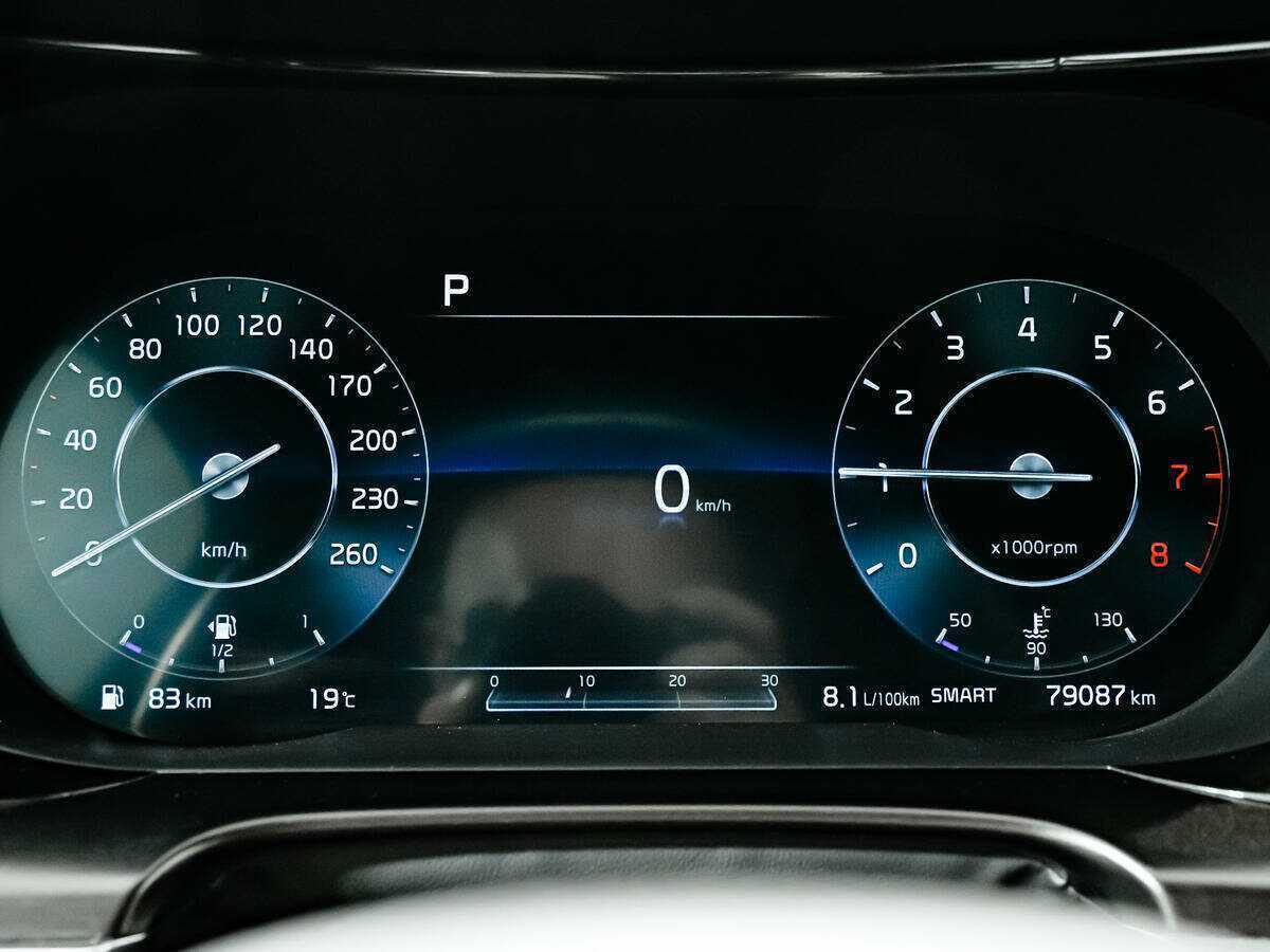 Купить Kia K5 с пробегом. Фото: #7