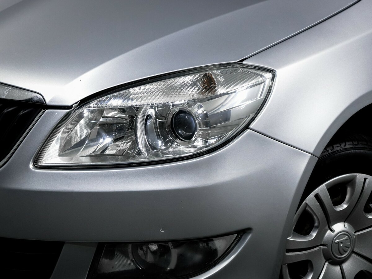 Купить Skoda Fabia с пробегом. Фото: #12