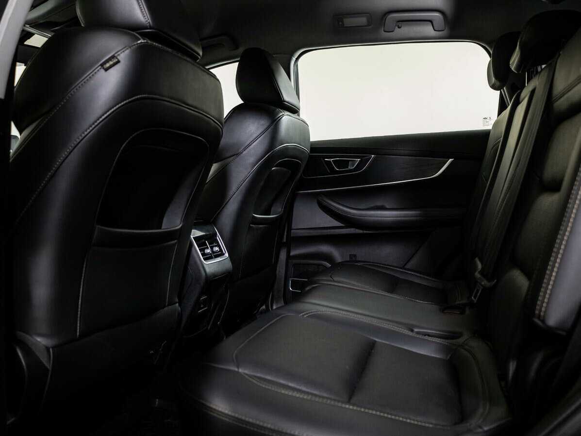 Купить Chery Tiggo 8 с пробегом. Фото: #8