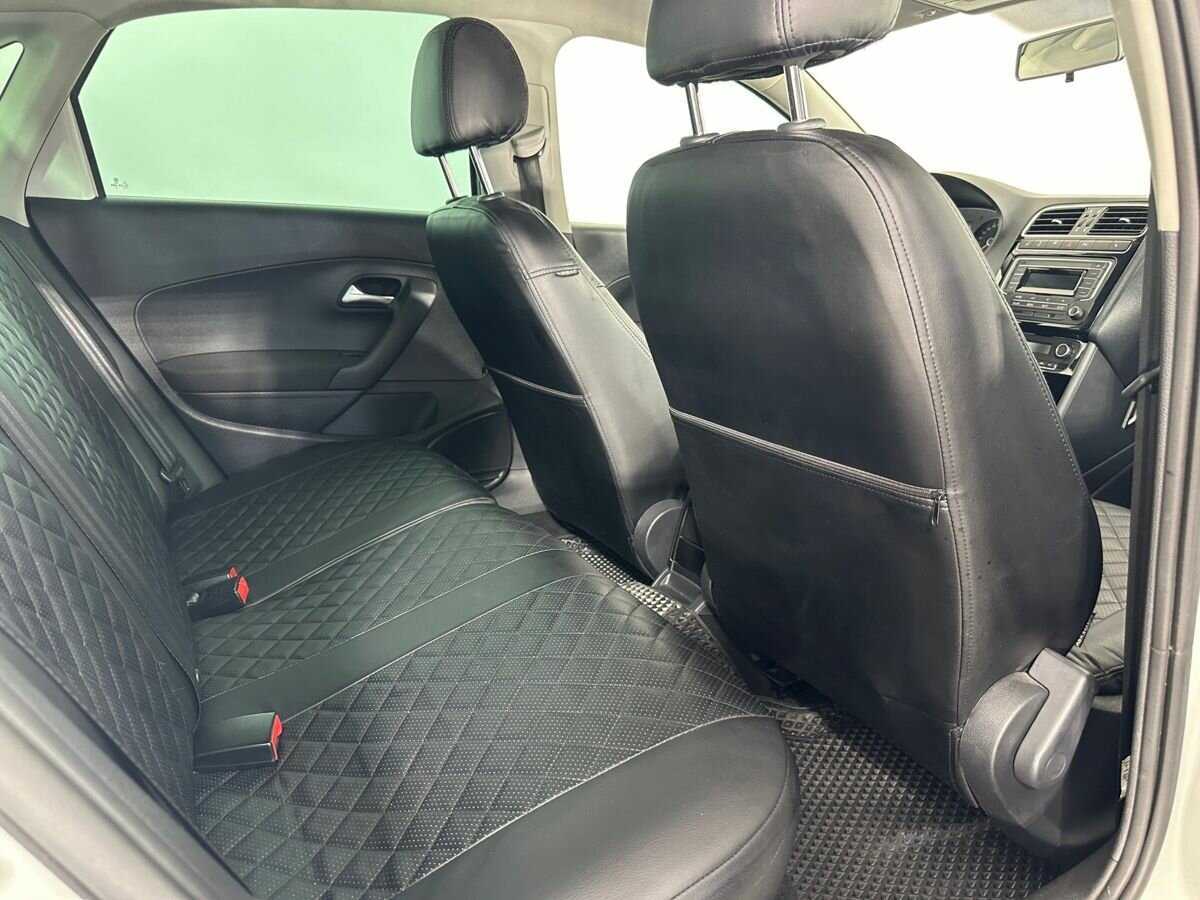 Купить Volkswagen Polo с пробегом. Фото: #15