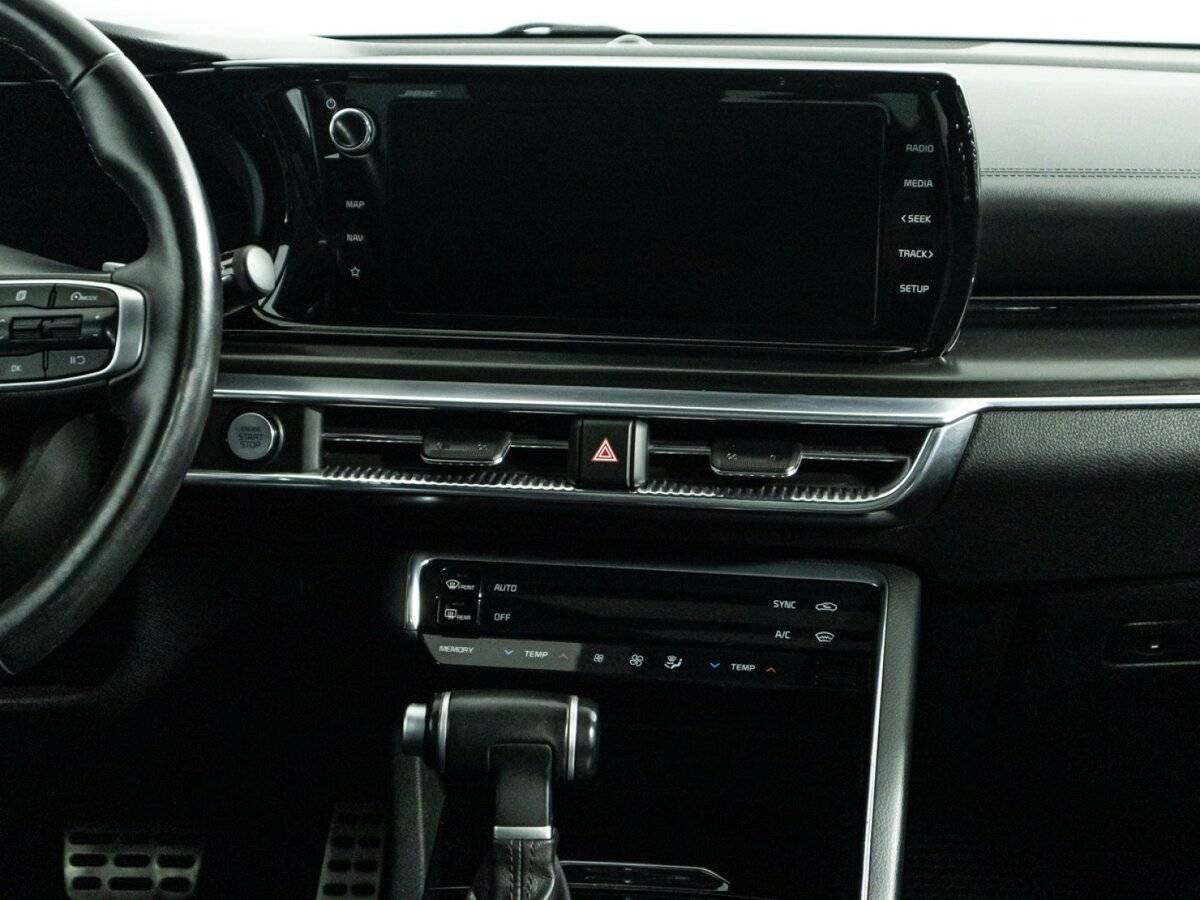 Купить Kia K5 с пробегом. Фото: #13