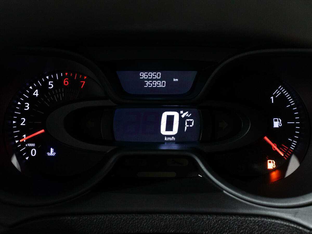 Купить Renault Kaptur с пробегом. Фото: #11