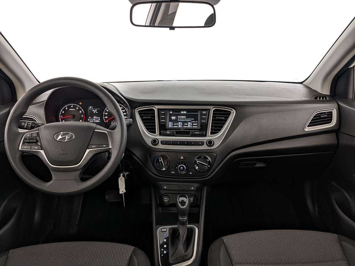 Купить Hyundai Solaris с пробегом. Фото: #9