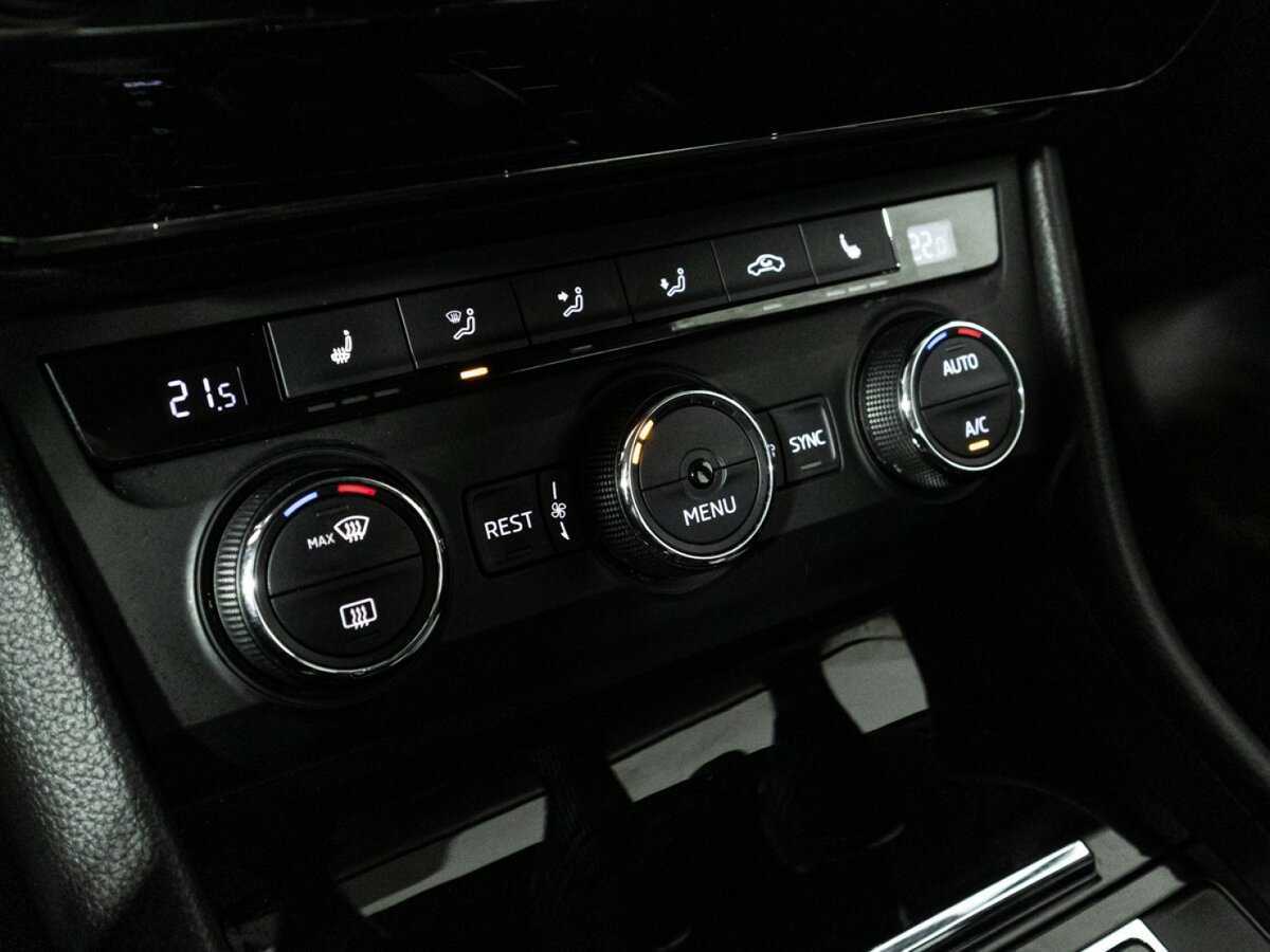 Купить Skoda Superb с пробегом. Фото: #12