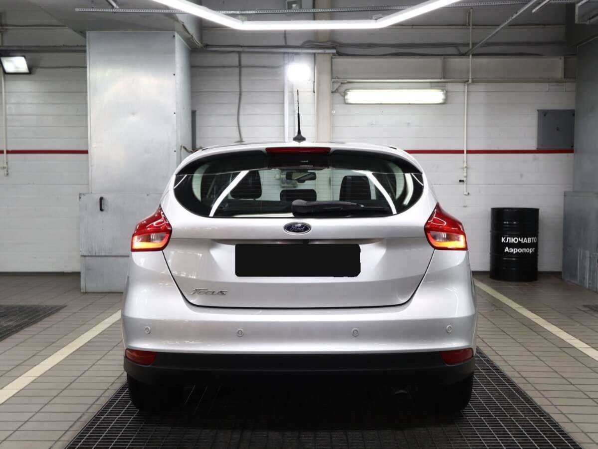 Купить Ford Focus с пробегом. Фото: #3