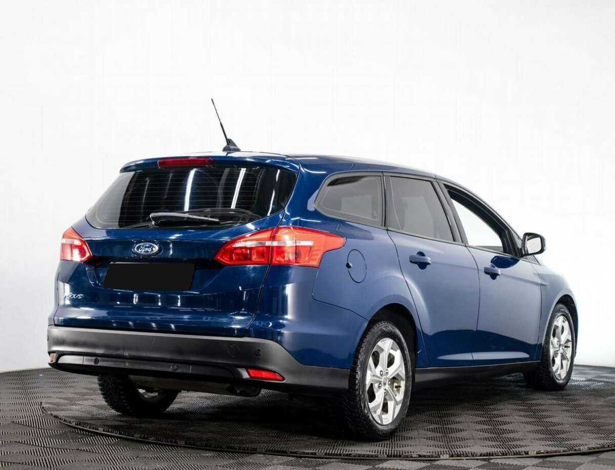 Купить Ford Focus с пробегом. Фото: #3