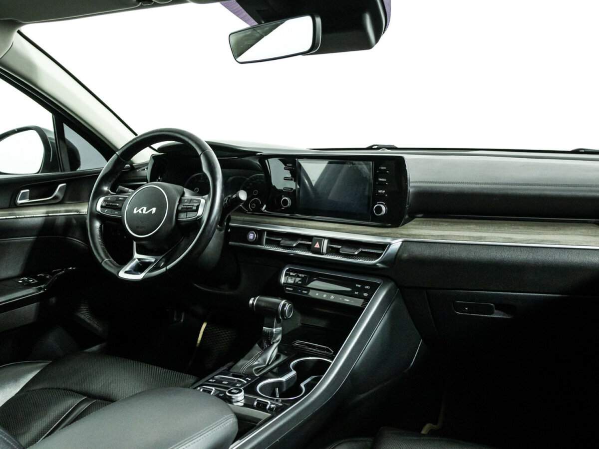 Купить Kia K5 с пробегом. Фото: #8