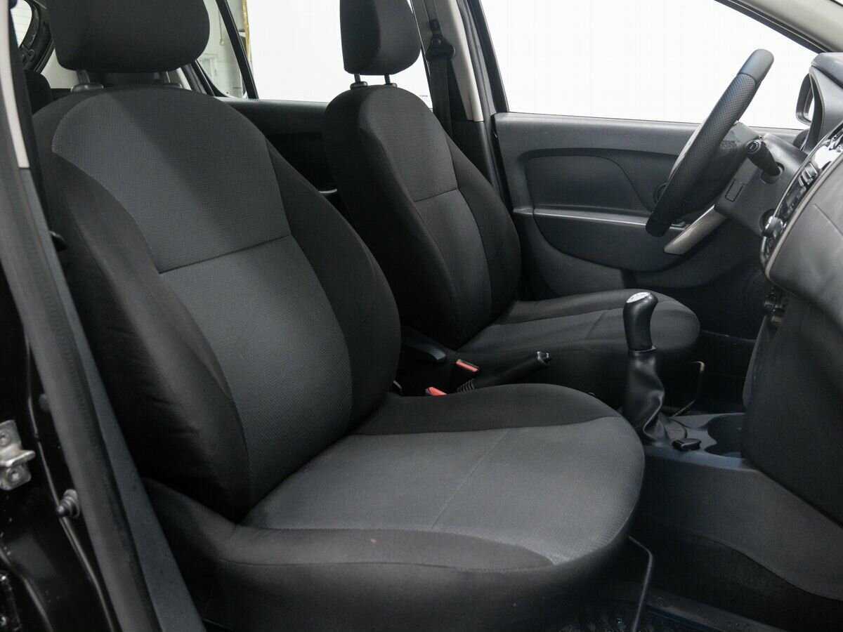 Купить Renault Sandero с пробегом. Фото: #6