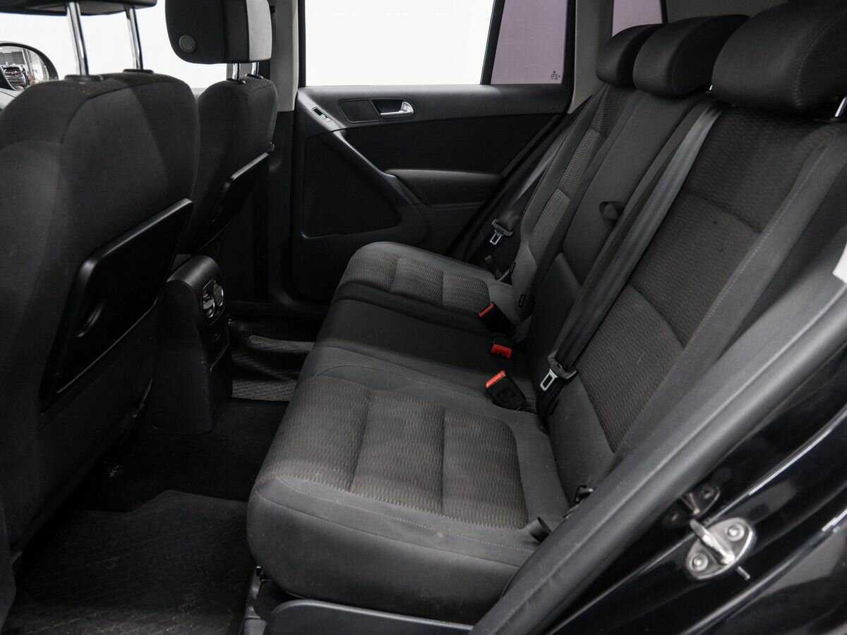 Купить Volkswagen Tiguan с пробегом. Фото: #11