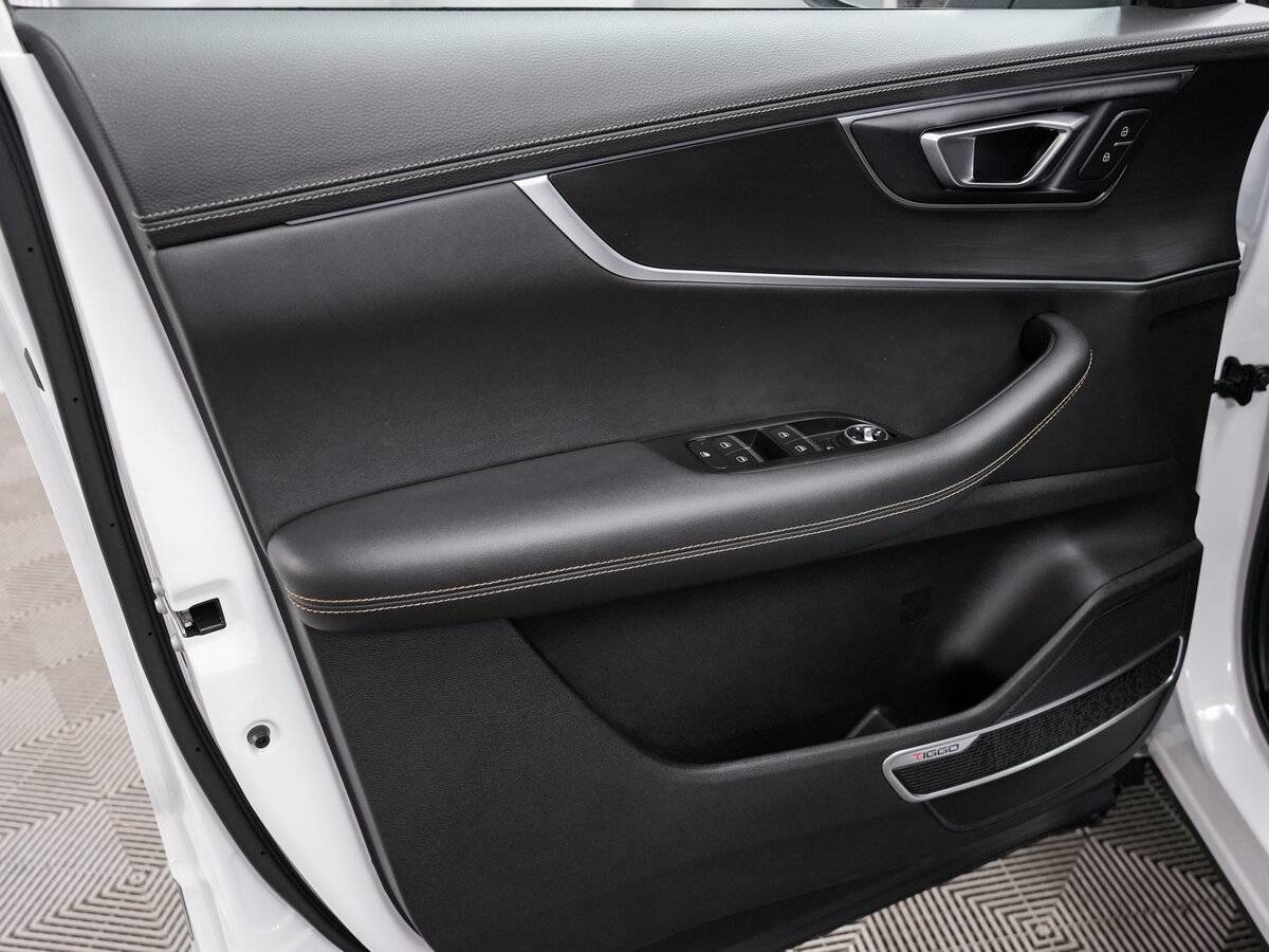 Купить Chery Tiggo 8 с пробегом. Фото: #15