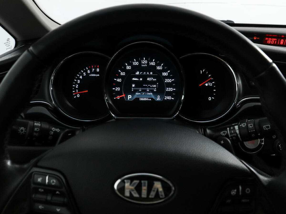 Купить Kia Ceed с пробегом. Фото: #19