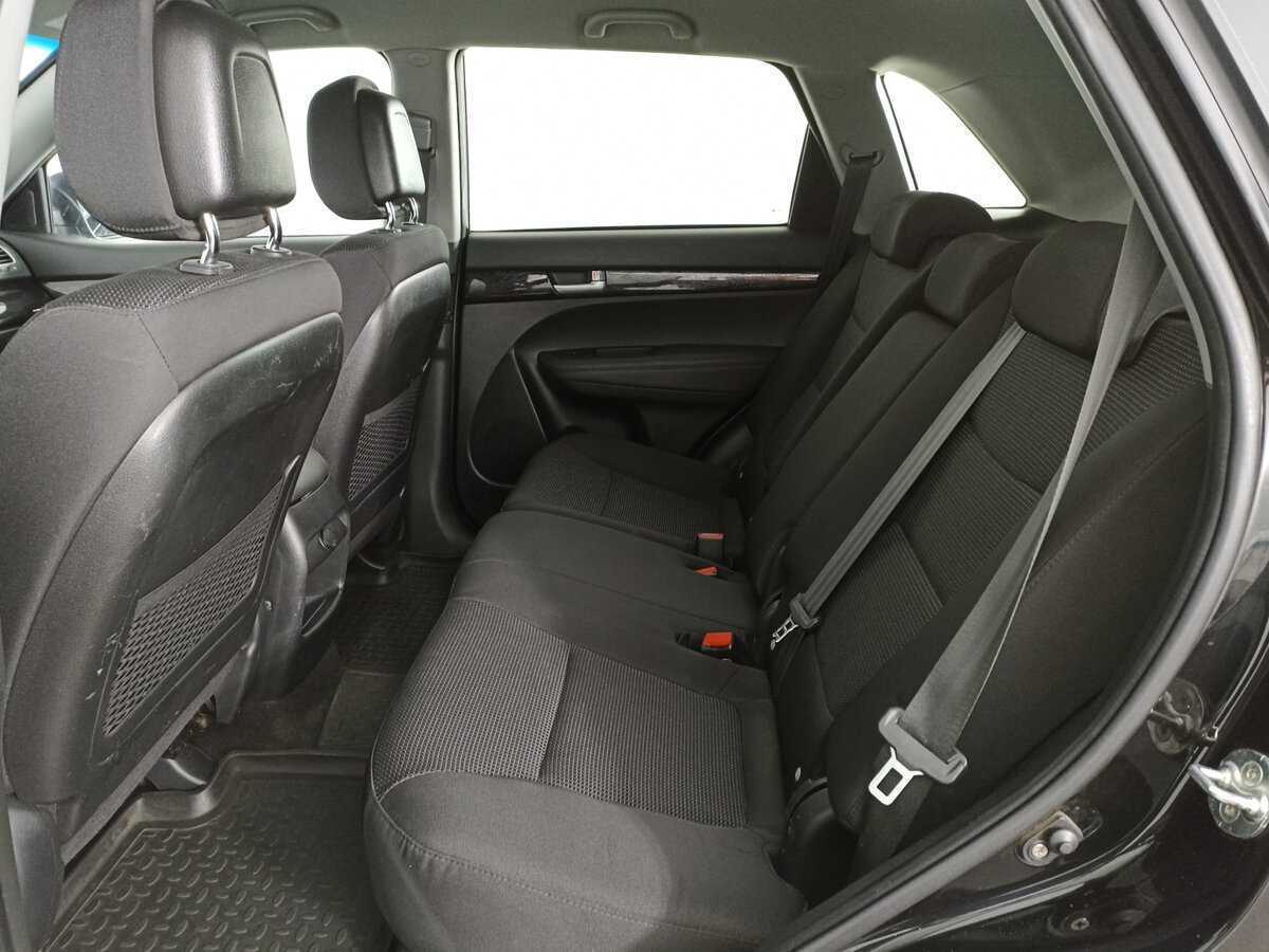 Купить Kia Sorento с пробегом. Фото: #11