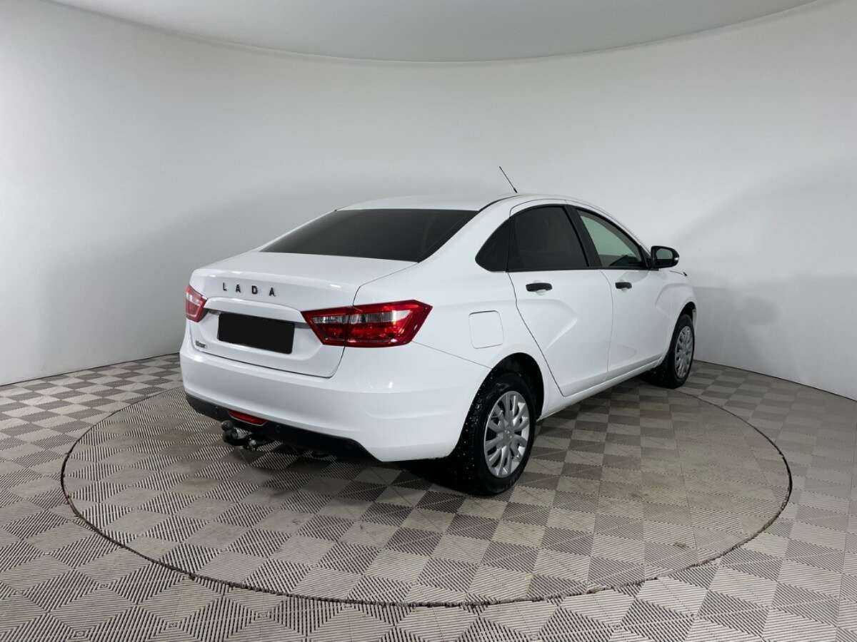 Купить Lada (ВАЗ) Vesta с пробегом. Фото: #3