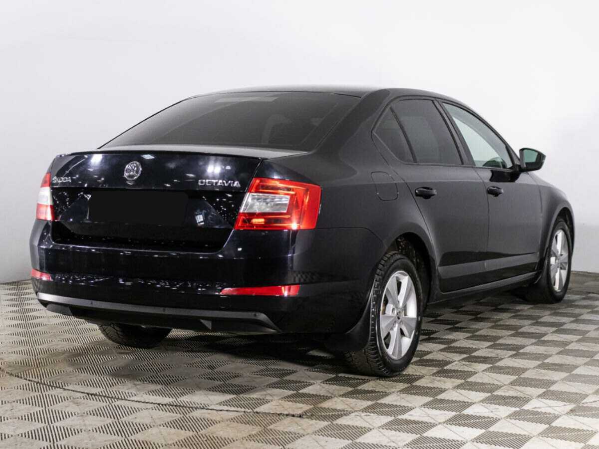 Купить Skoda Octavia с пробегом. Фото: #4
