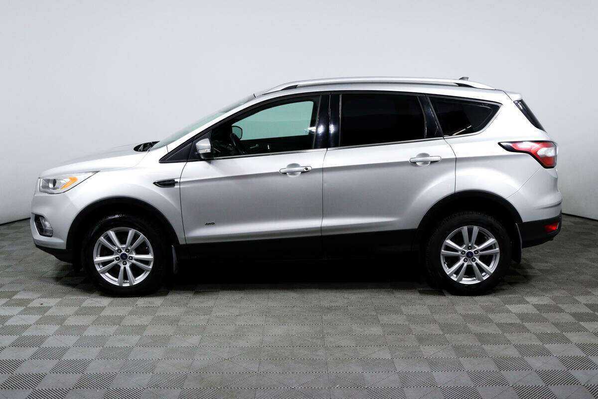 Купить Ford Kuga с пробегом. Фото: #7
