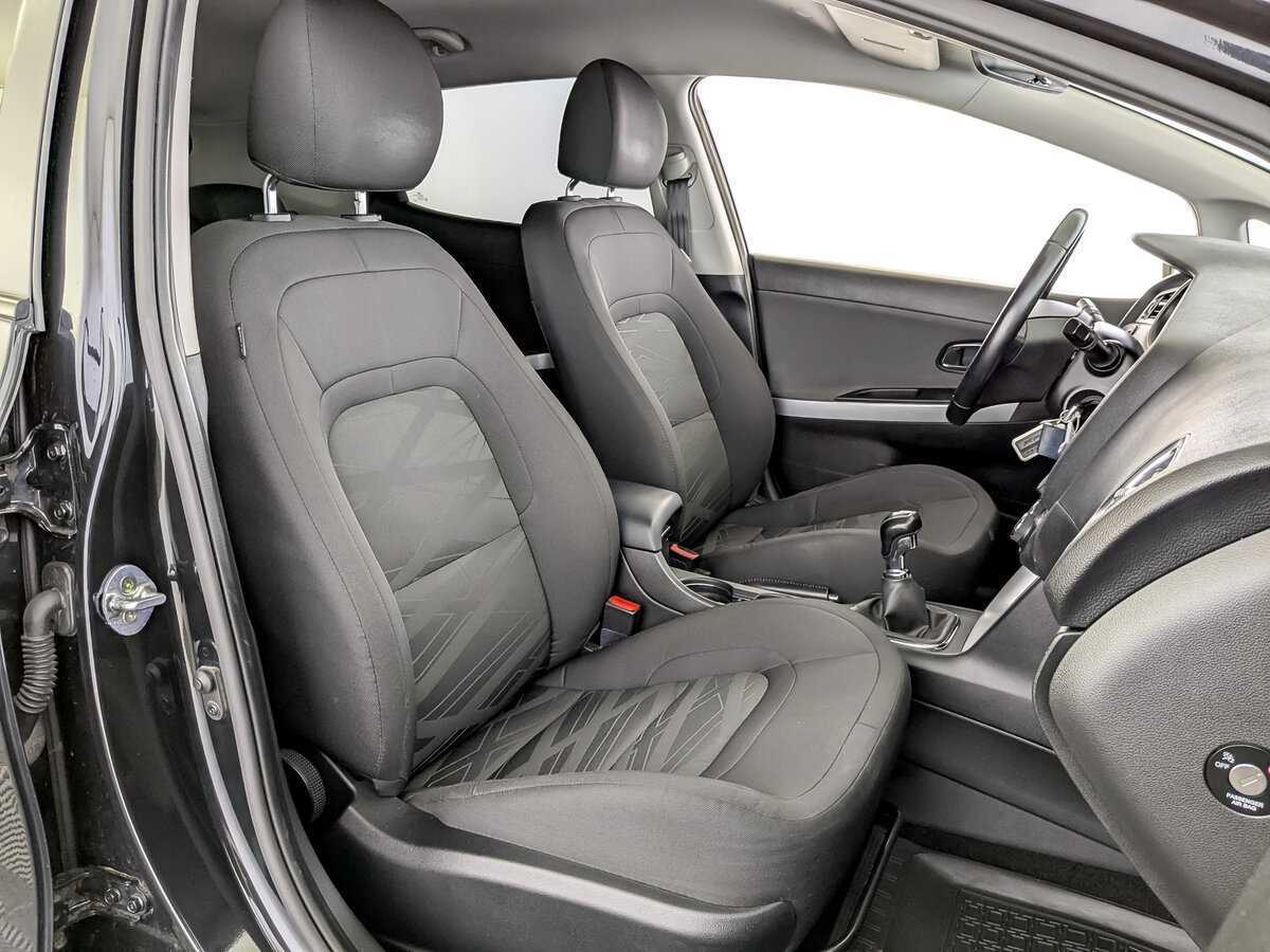 Купить Kia Ceed с пробегом. Фото: #21