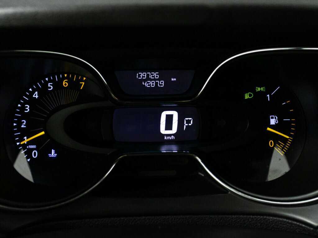 Купить Renault Kaptur с пробегом. Фото: #11