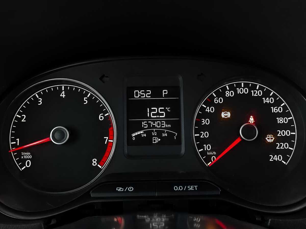 Купить Volkswagen Polo с пробегом. Фото: #15