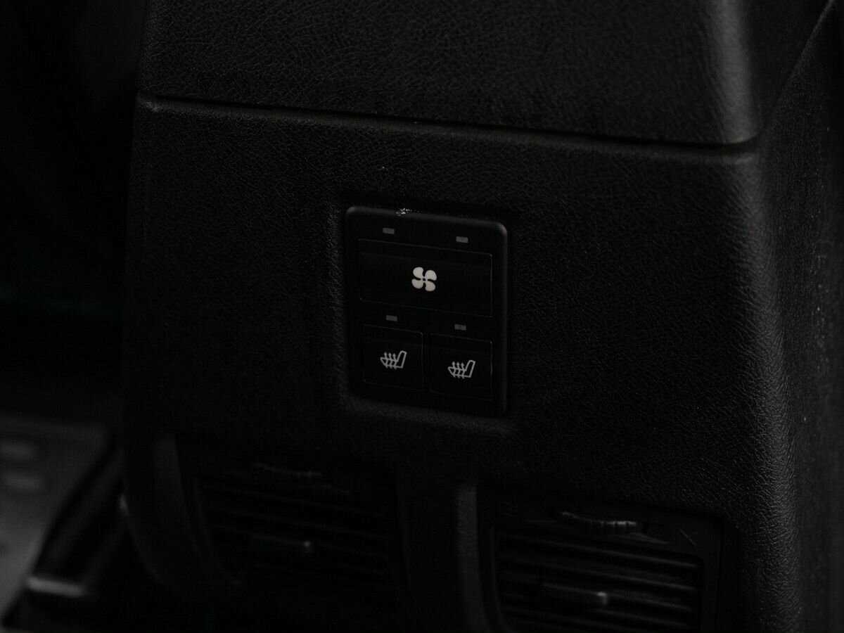 Купить УАЗ Patriot с пробегом. Фото: #9