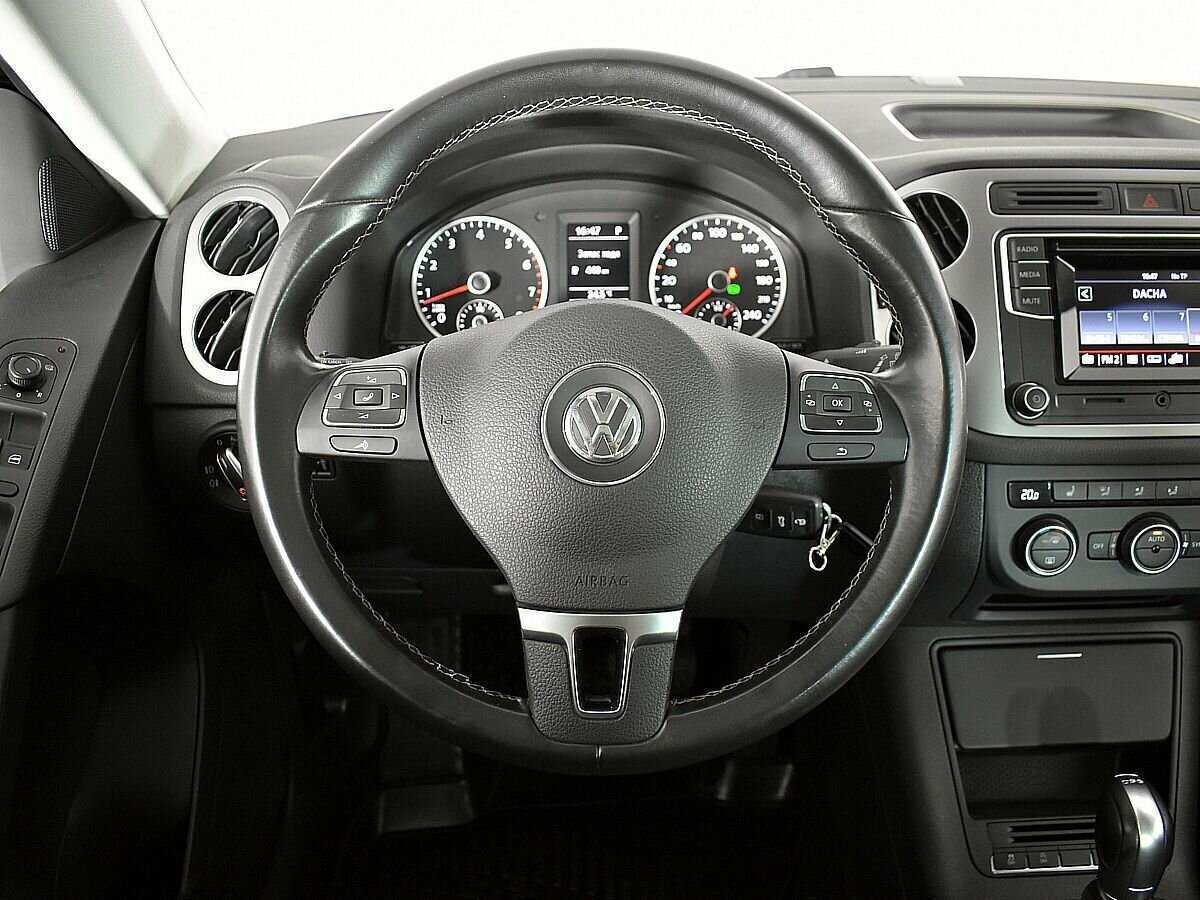 Купить Volkswagen Tiguan с пробегом. Фото: #10