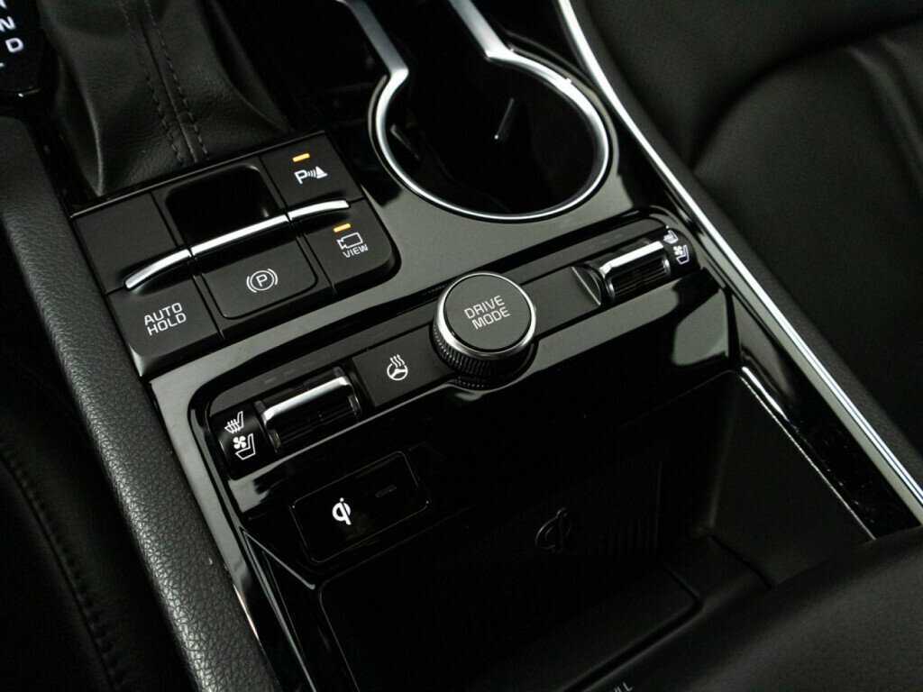 Купить Kia K5 с пробегом. Фото: #19