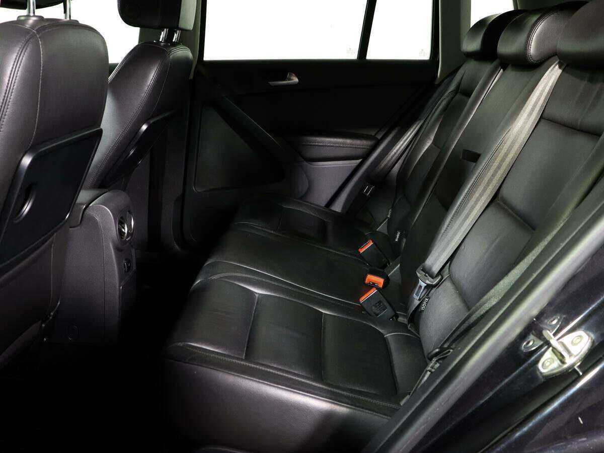 Купить Volkswagen Tiguan с пробегом. Фото: #6