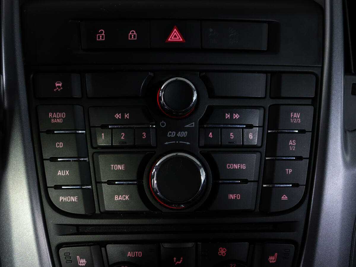 Купить Opel Astra с пробегом. Фото: #17