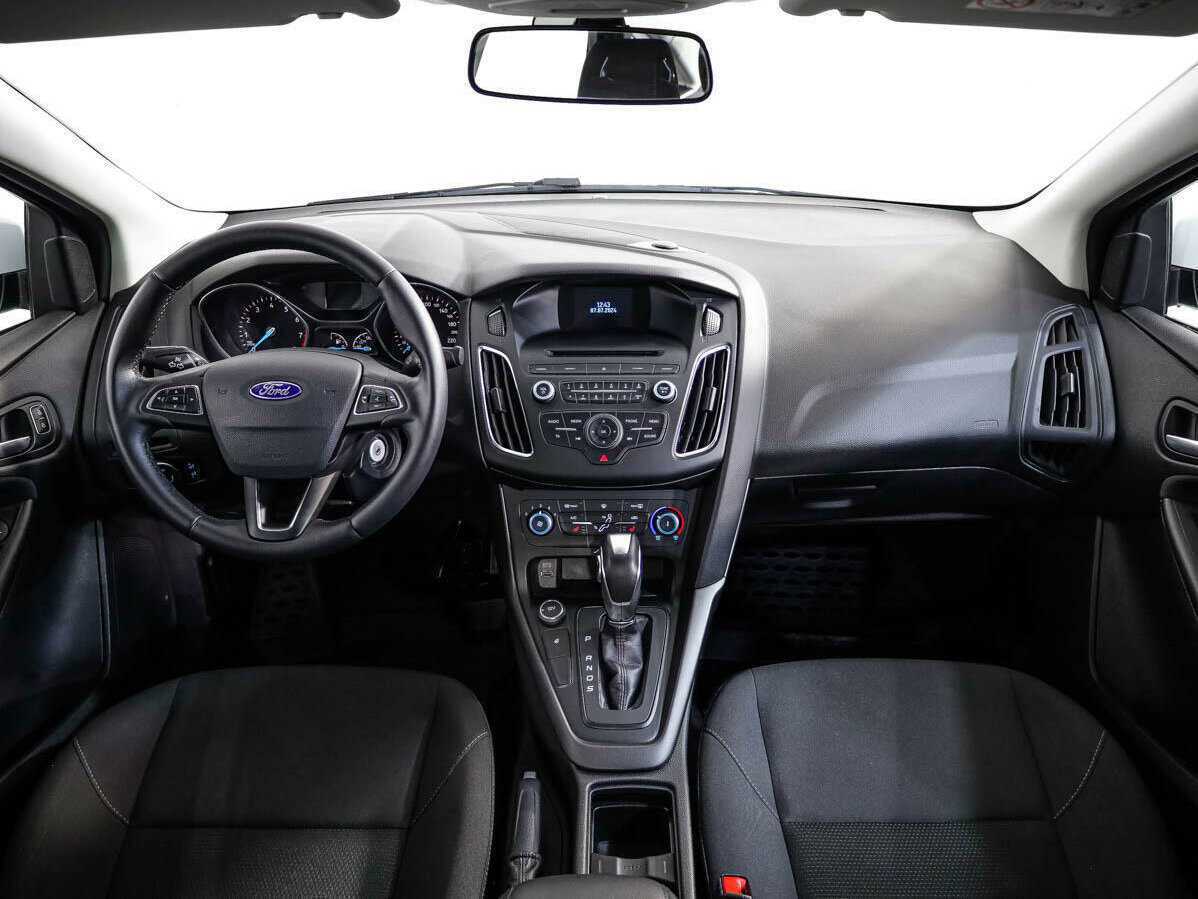 Купить Ford Focus с пробегом. Фото: #8