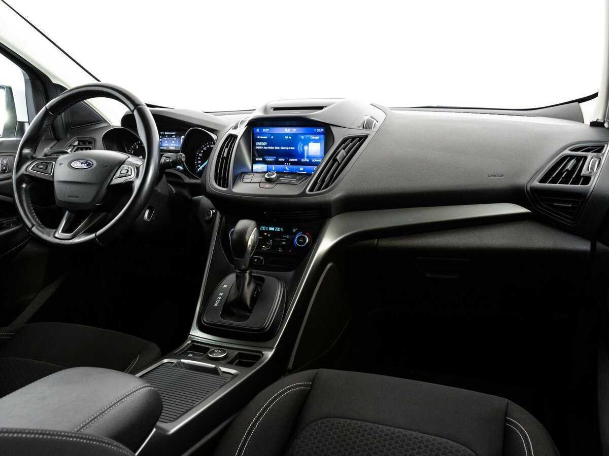 Купить Ford Kuga с пробегом. Фото: #6