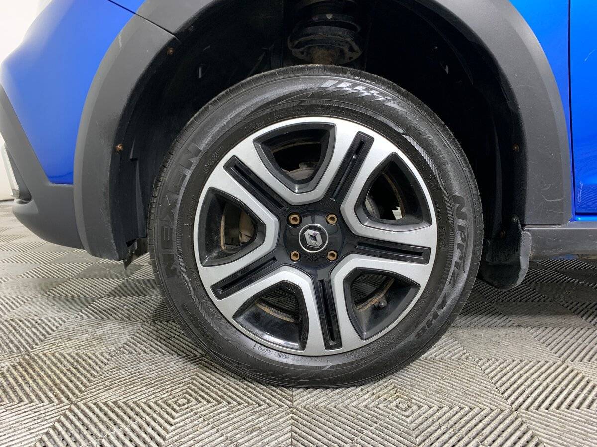 Купить Renault Logan с пробегом. Фото: #8