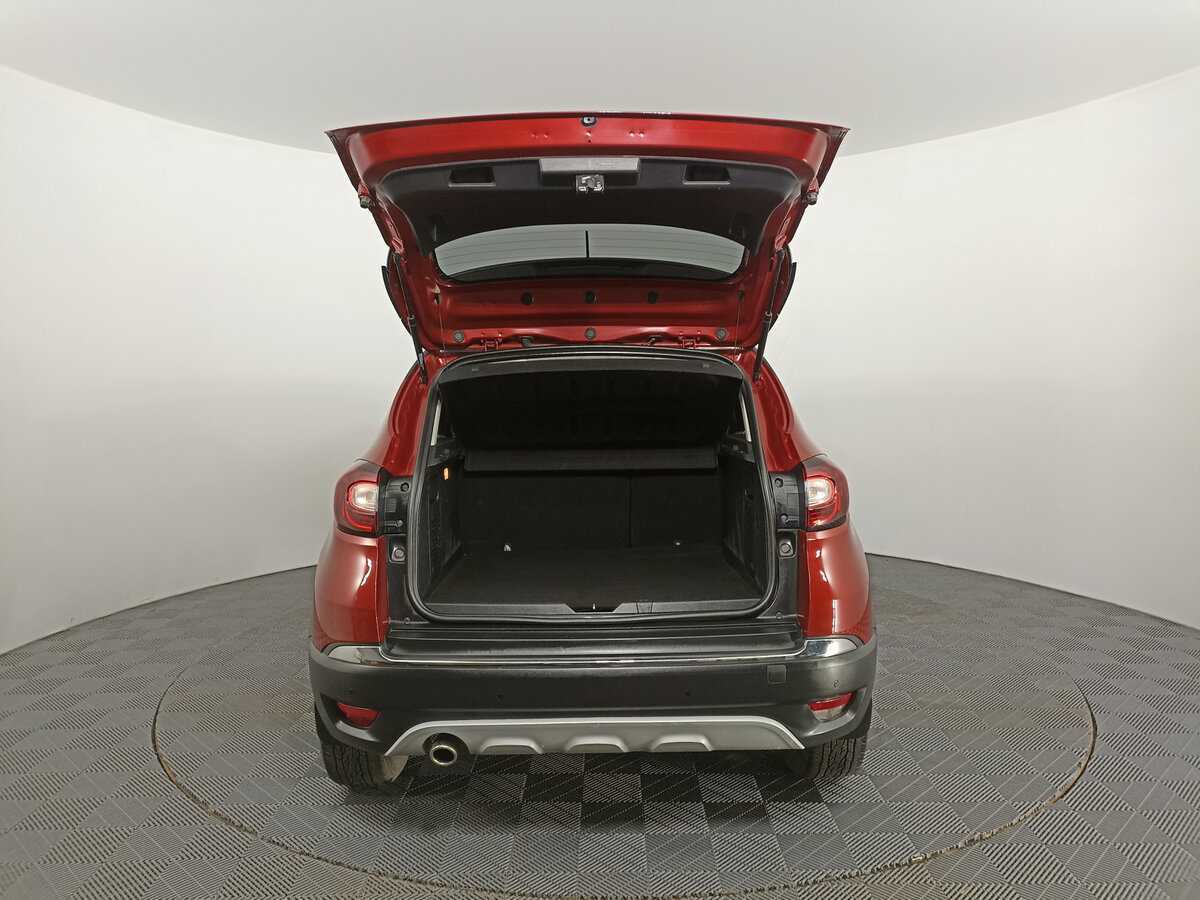 Купить Renault Kaptur с пробегом. Фото: #9