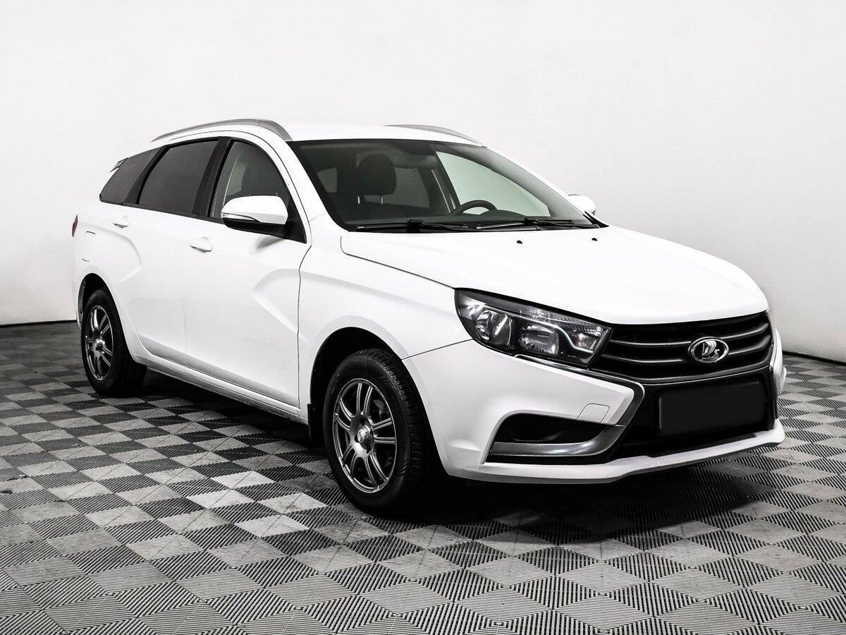 Купить Lada (ВАЗ) Vesta с пробегом. Фото: #2