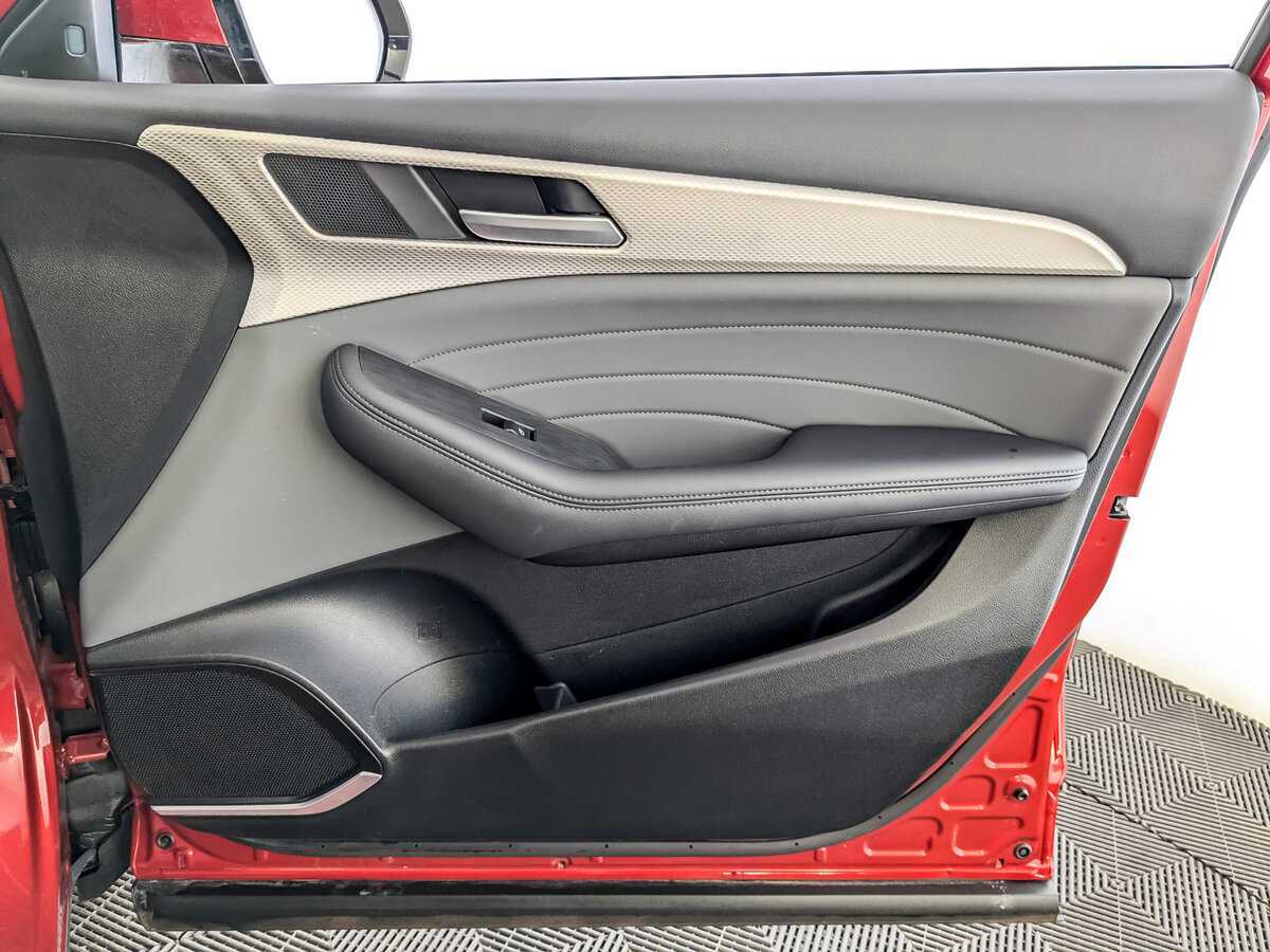 Купить Haval F7 с пробегом. Фото: #24