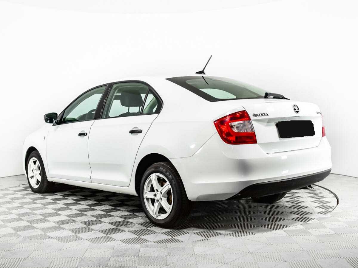 Купить Skoda Rapid с пробегом. Фото: #6