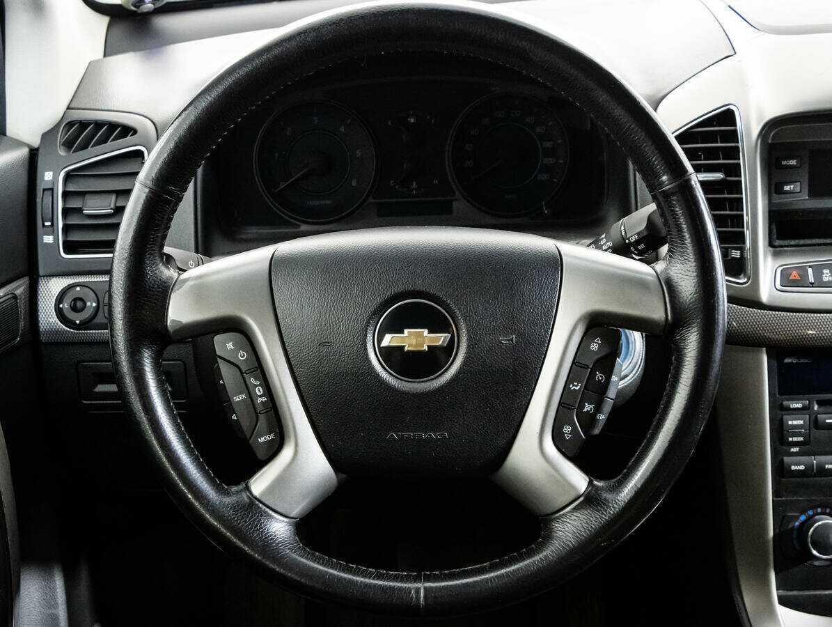 Купить Chevrolet Captiva с пробегом. Фото: #11