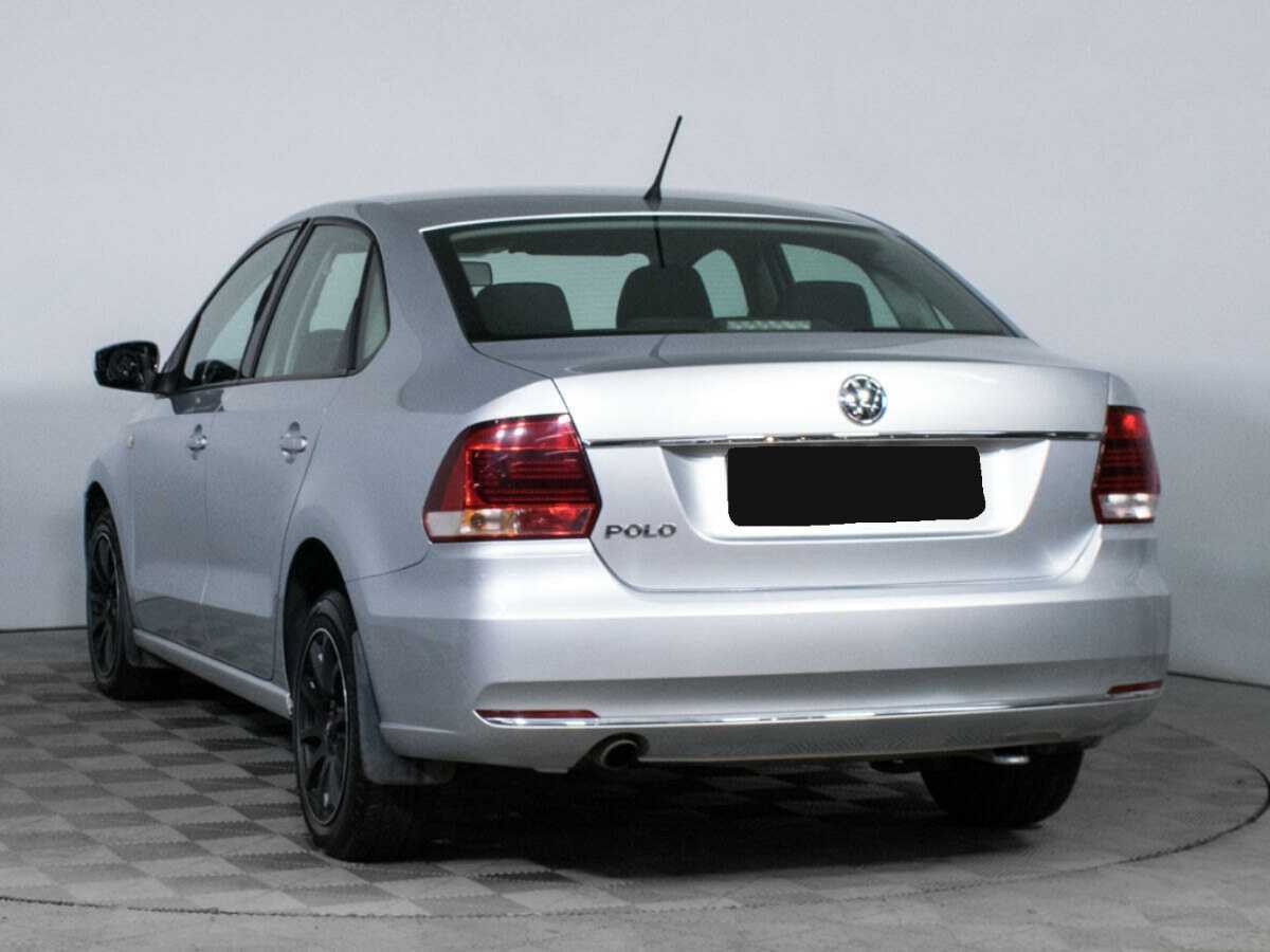 Купить Volkswagen Polo с пробегом. Фото: #6