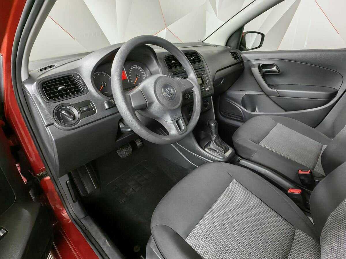 Купить Volkswagen Polo с пробегом. Фото: #13
