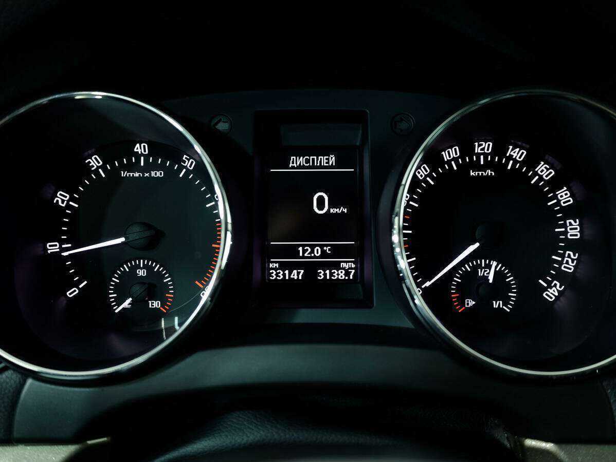 Купить Skoda Yeti с пробегом. Фото: #16