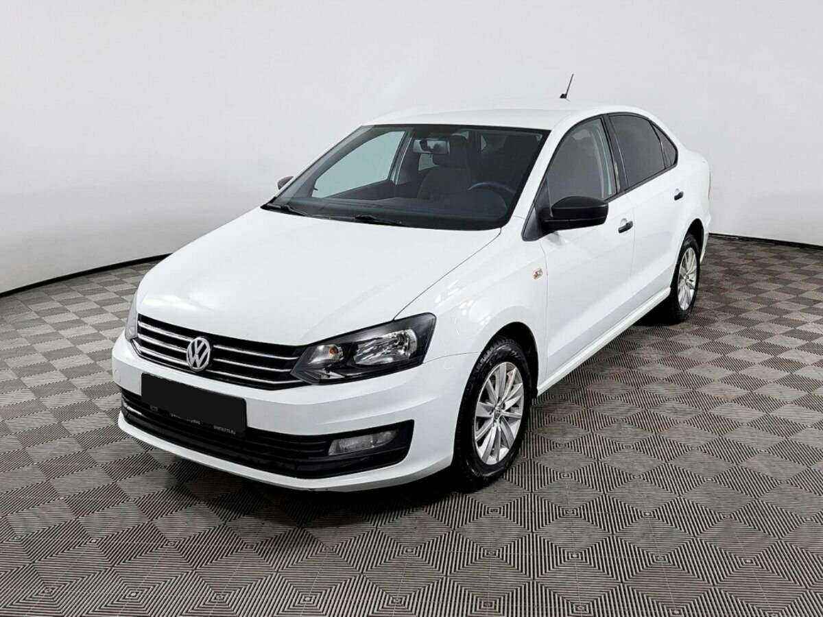 Купить Volkswagen Polo с пробегом. Посмотреть фото