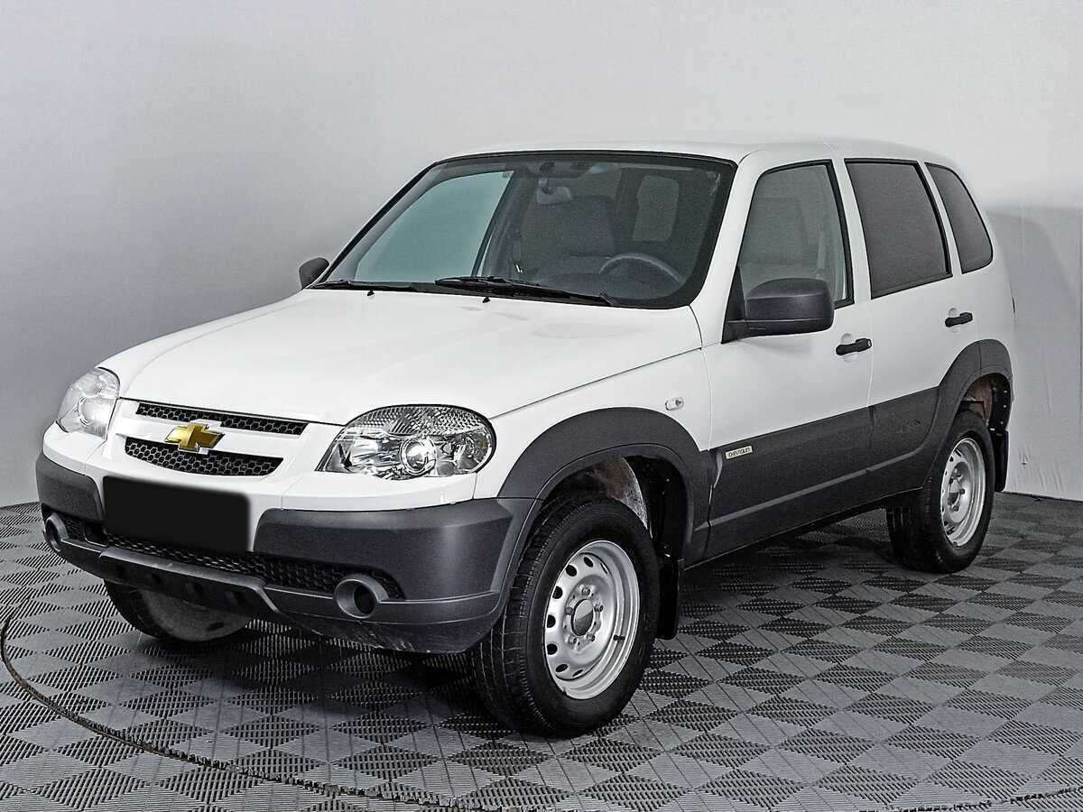 Купить Chevrolet Niva с пробегом. Фото: #0