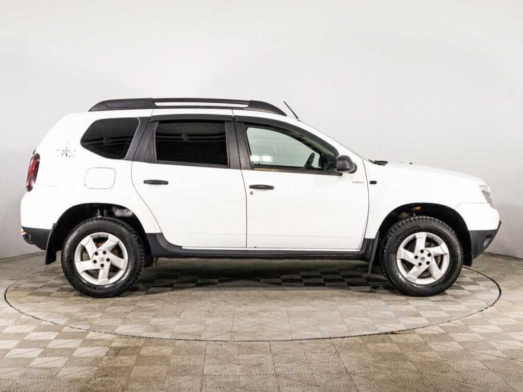 Купить Renault Duster с пробегом. Фото: #3