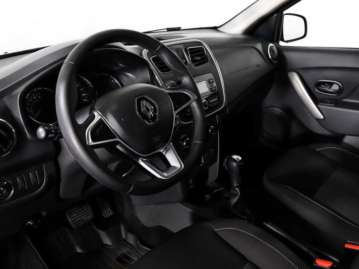 Купить Renault Sandero с пробегом. Фото: #5