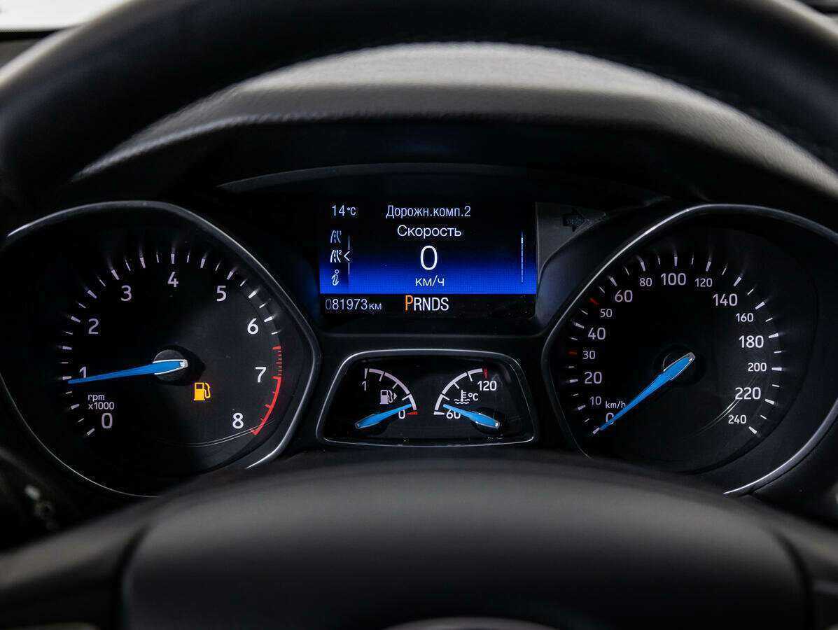 Купить Ford Focus с пробегом. Фото: #9